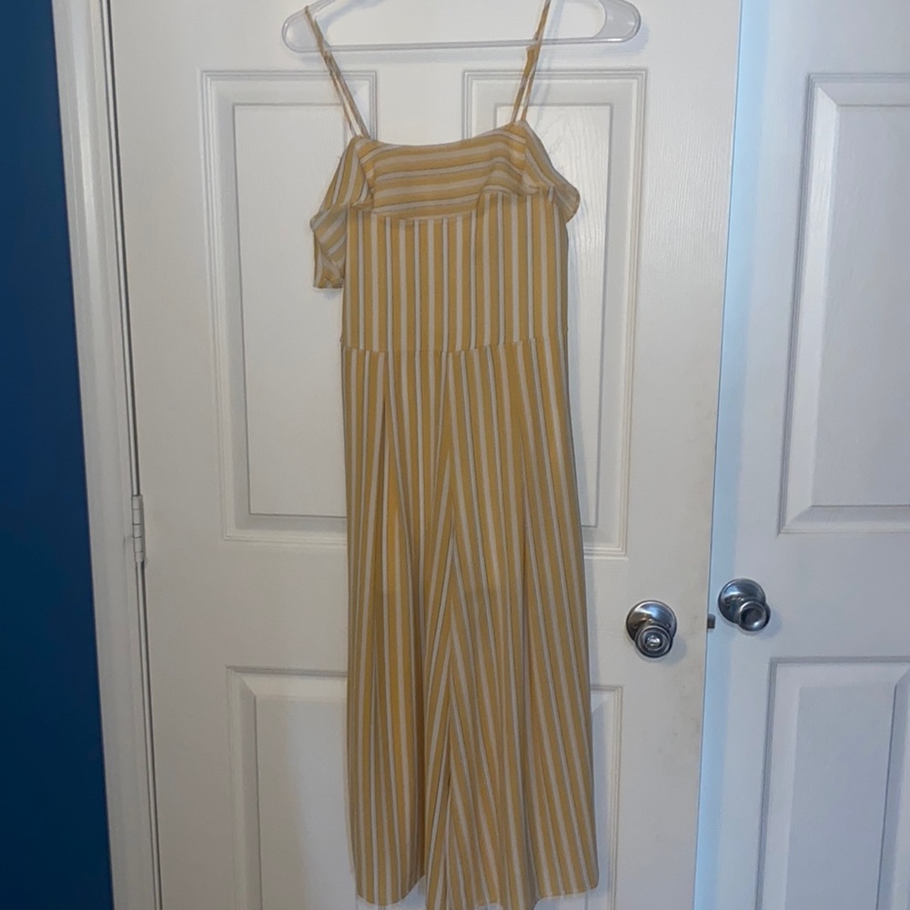 Yellow summer jumpsuit